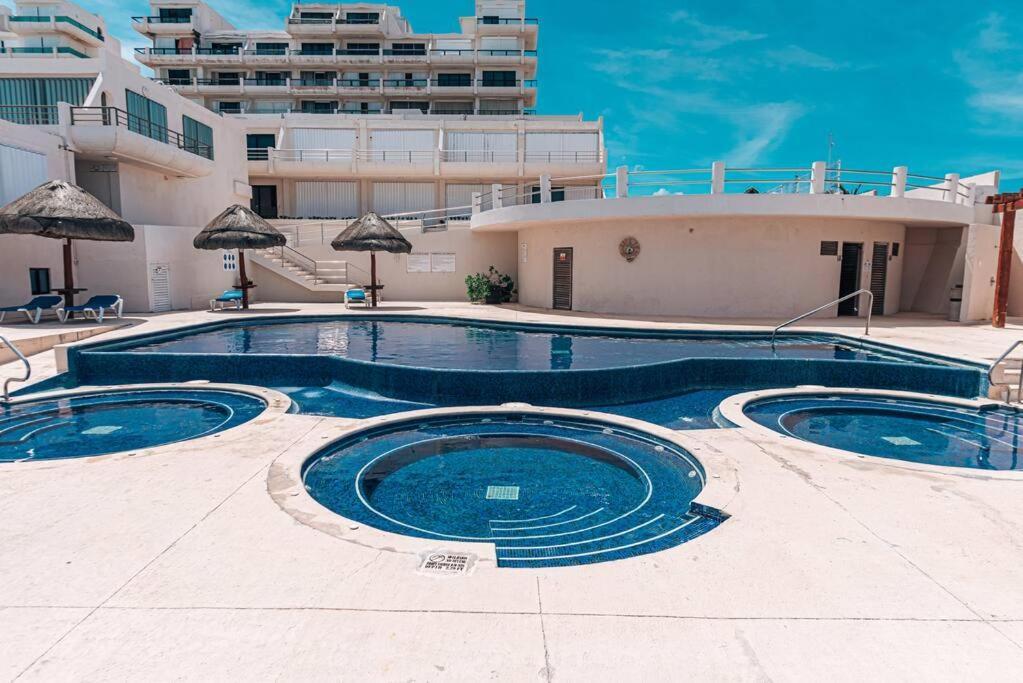 Ocean View Apartment, Best Beach Area, 3 Bedrooms Канкун Экстерьер фото