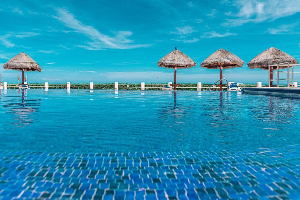 Ocean View Apartment, Best Beach Area, 3 Bedrooms Канкун Экстерьер фото